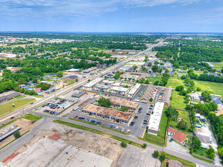More Photos Of 1713 S Memorial Dr, Tulsa Apartments For Sale