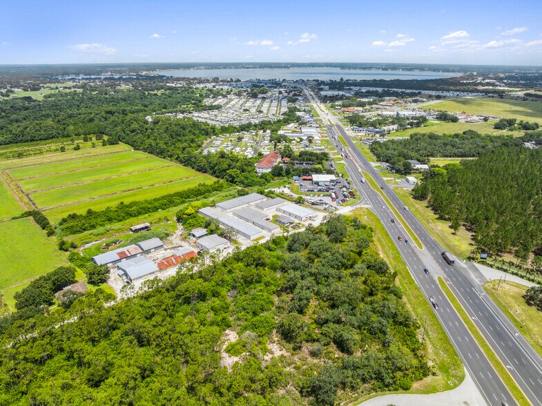 More Photos Of 107 Caladium Row, Sebring Self Storage For Sale