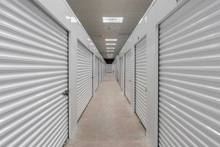 More Photos Of 2602 Shopko Dr, Madison Self Storage For Sale