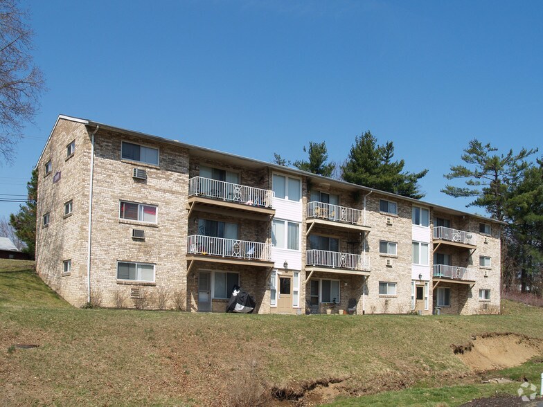 More Photos Of 3800 Elmerton Ave, Harrisburg Apartments For Sale