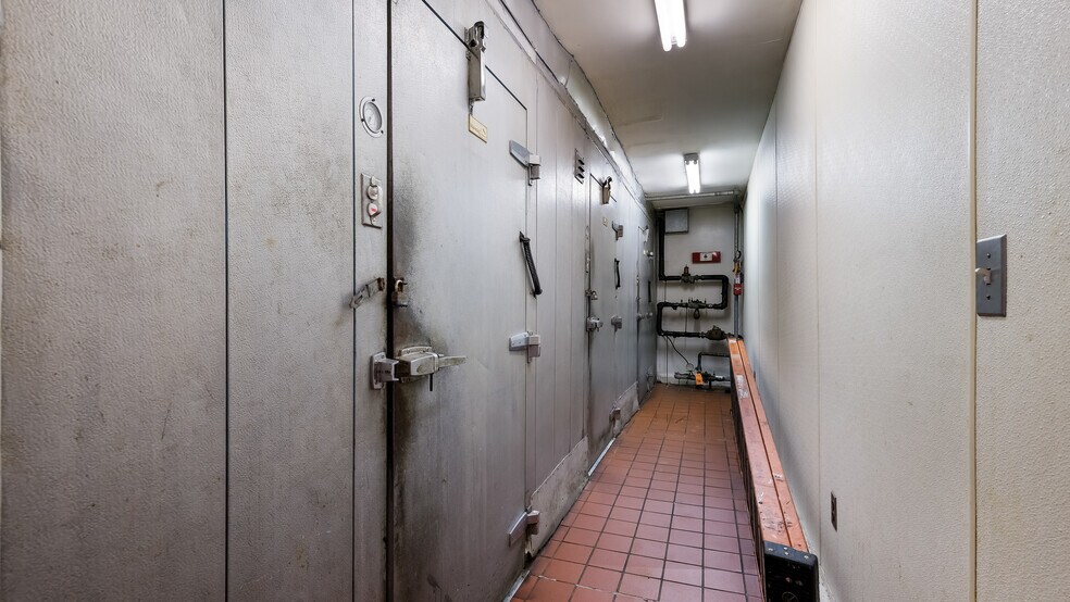 More Photos Of 1373 Easton Rd, Warrington Restaurant For Sale