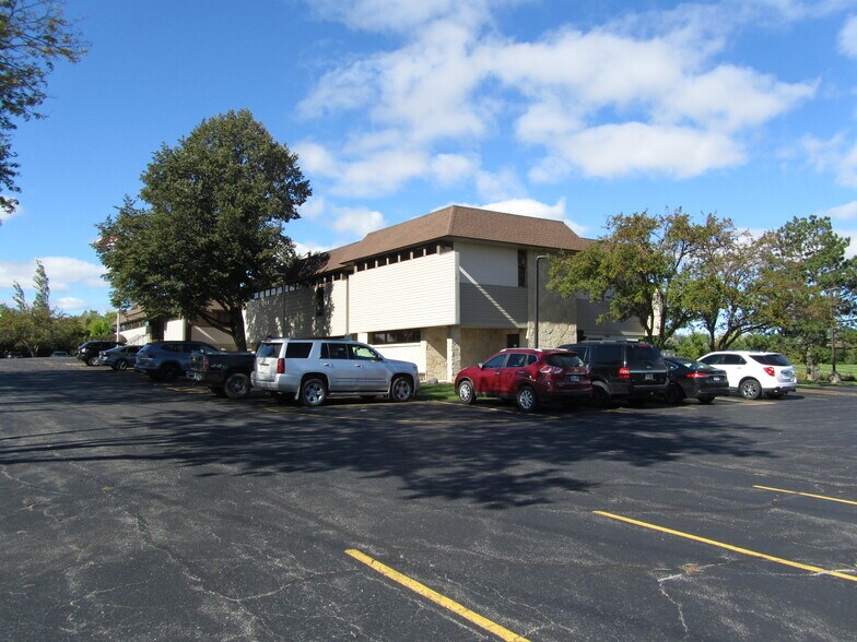 More Photos Of N5776 County Road D, Fond Du Lac Medical For Sale