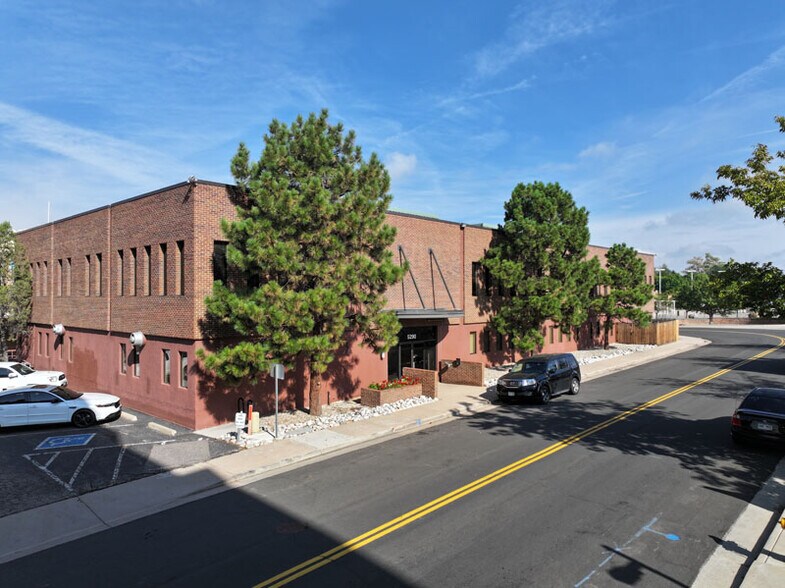 More Photos Of 5290 E Yale Cir, Denver Office For Lease