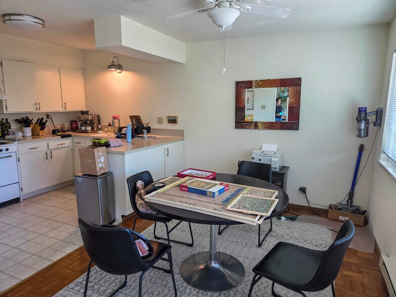 More Photos Of 1562 Sir Francis Drake Blvd, San Anselmo Multifamily For Sale