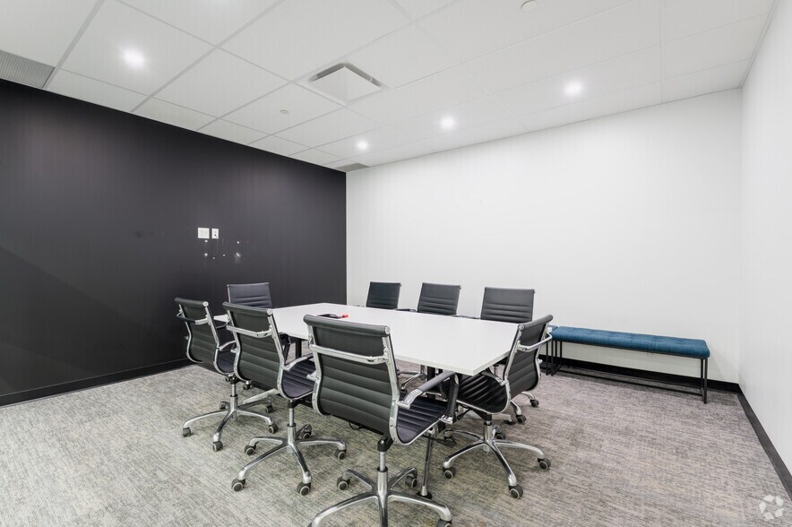 More Photos Of 70 York St, Toronto Office For Lease