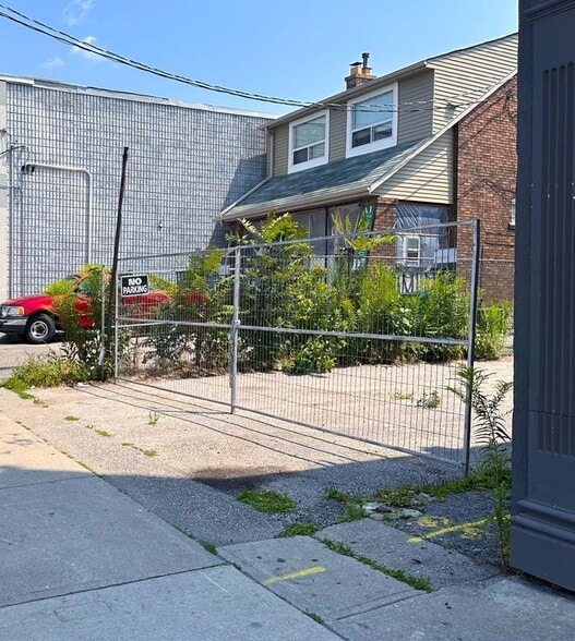 More Photos Of 2451 St Clair Av W, Toronto Land For Sale
