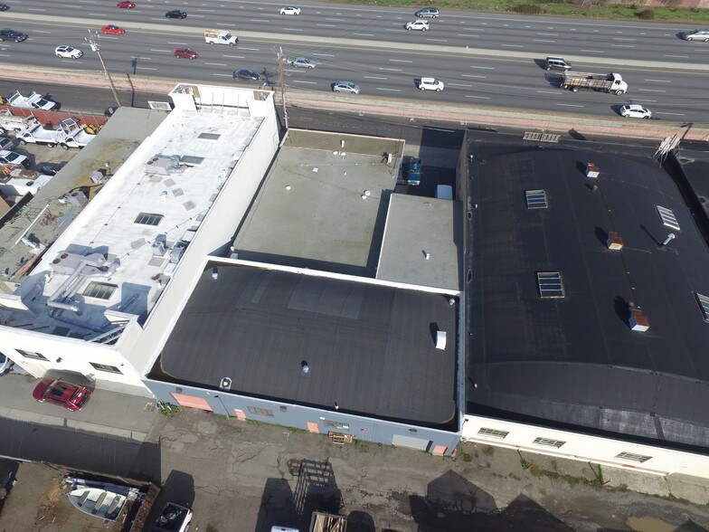 More Photos Of 936-938 S Amphlett Blvd, San Mateo Warehouse For Lease