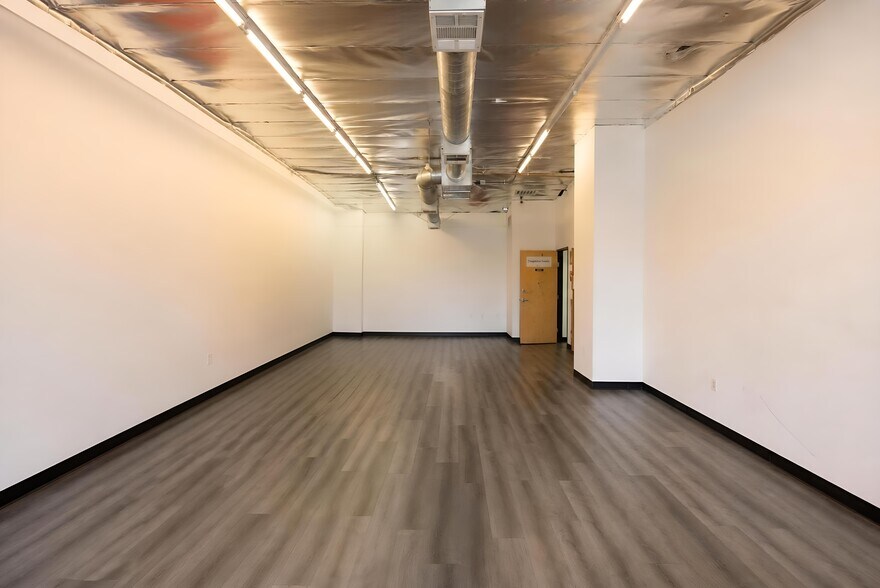 More Photos Of 1048-1050 S Los Angeles St, Los Angeles Storefront Retail Office For Sale