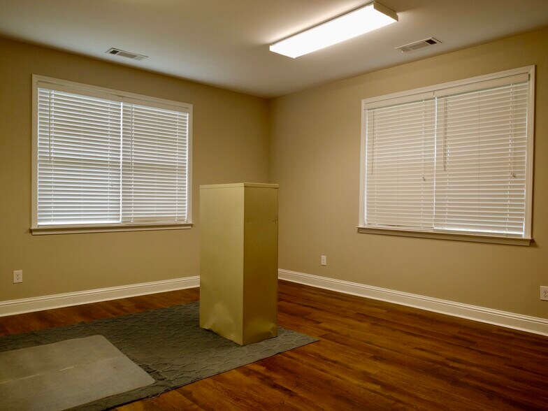 More Photos Of 2151 Eatonton Rd, Madison Office Residential For Sale