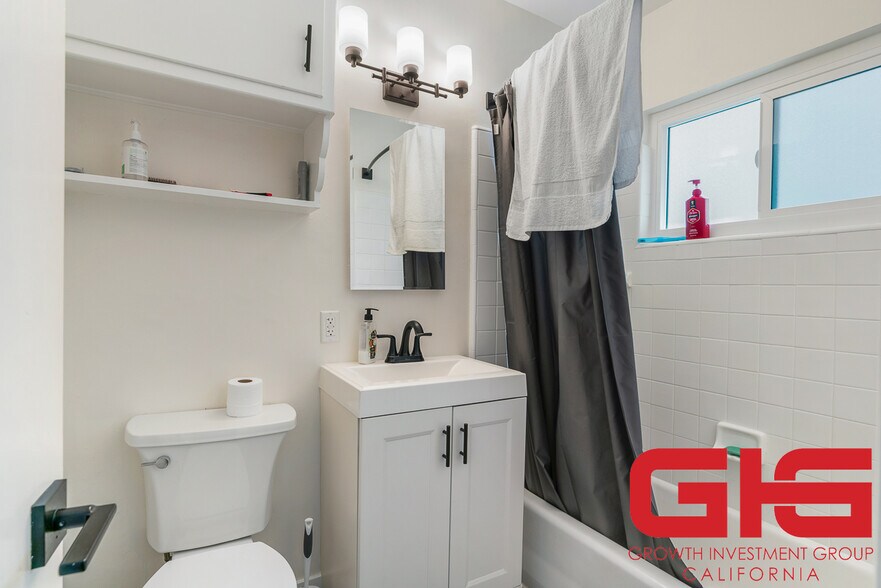 More Photos Of 259 N Euclid Ave, Pasadena Apartments For Sale