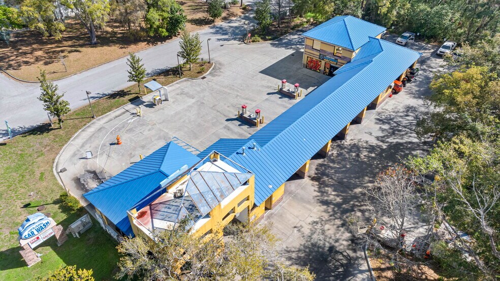 More Photos Of 113 S Valrico Rd, Valrico Carwash For Sale