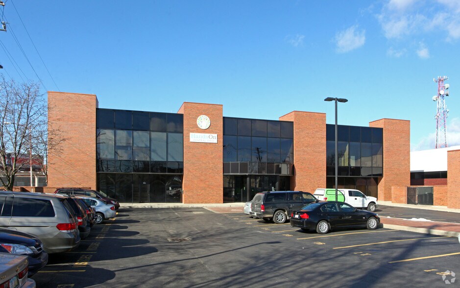 More Photos Of 195 N Grant Ave, Columbus Office For Sale