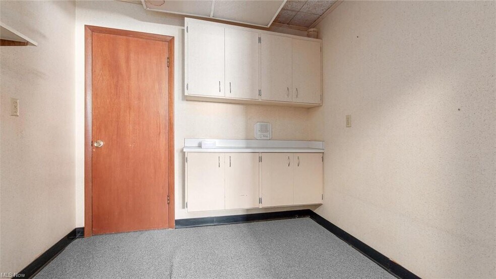 More Photos Of 1117 Clark St, Cambridge Medical For Sale