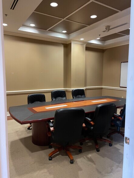 More Photos Of 7932 W Sand Lake Rd, Orlando Office For Sale