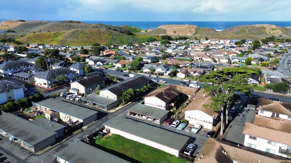 More Photos Of 3110 Lake Dr, Marina Apartments For Sale