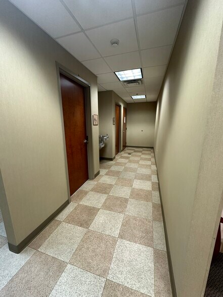 More Photos Of 240 W Cook Rd, Mansfield Medical For Sale