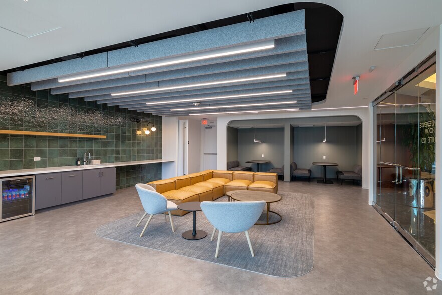 More Photos Of 500 W Cypress Creek Rd, Fort Lauderdale Office For Lease