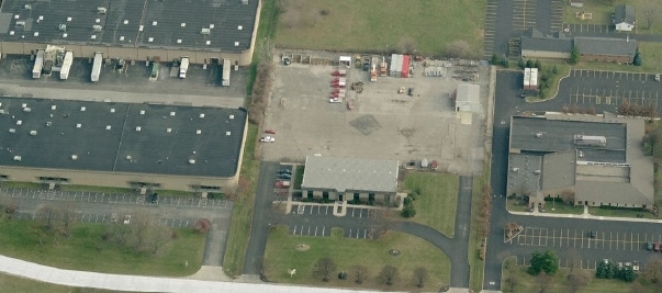 More Photos Of 6901 Americana Pky, Columbus Light Distribution For Lease