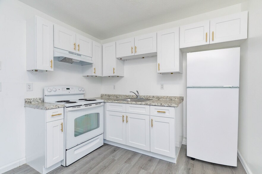 More Photos Of 4053 Mississippi Ave, Cahokia Apartments For Sale