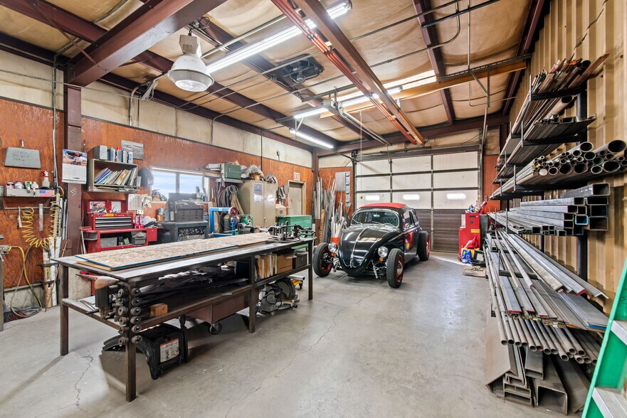 More Photos Of 709-711 S University Ave, Provo Service For Sale