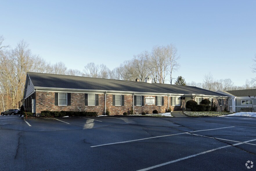 More Photos Of 172 Mount Pleasant Rd, Newtown Medical For Lease