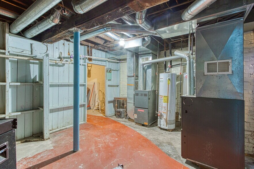 More Photos Of 423 W Grand Blvd, Detroit Apartments For Sale