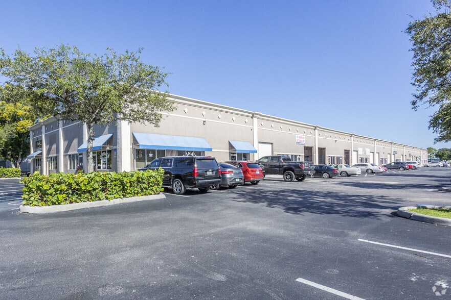 More Photos Of 1100 Commercial Blvd, Naples Light Distribution For Lease