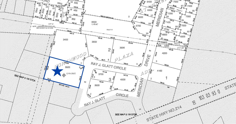 More Photos Of 669-683 Ray J. Glatt, Woodburn Loft Creative Space For Lease