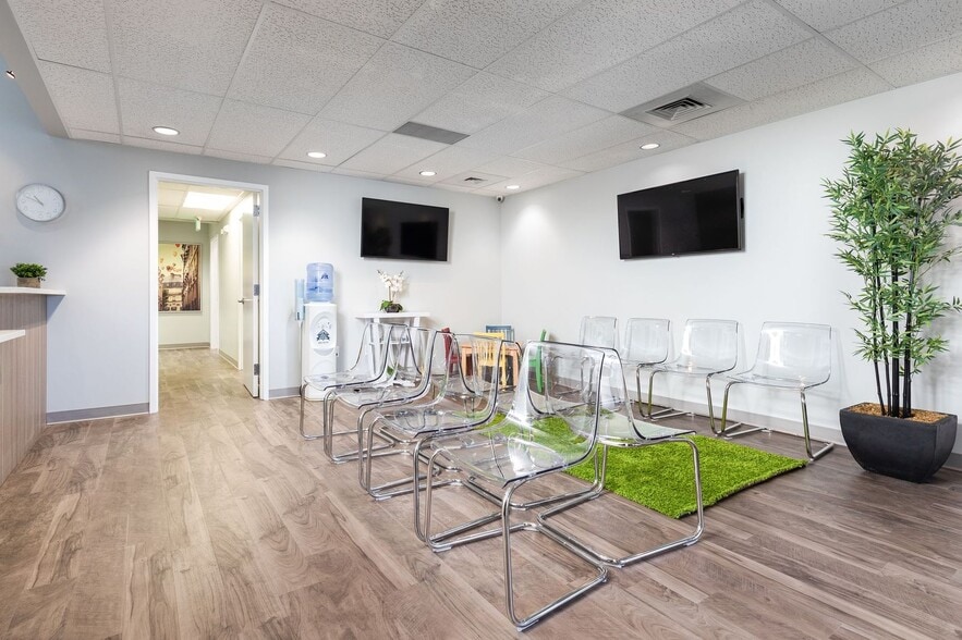 More Photos Of 7586 W Jewell Ave, Lakewood Medical For Sale