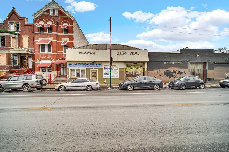 More Photos Of 2116 S California Ave, Chicago Auto Repair For Sale