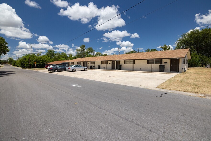 More Photos Of 213 E Harrison Ave, Killeen Multifamily For Sale