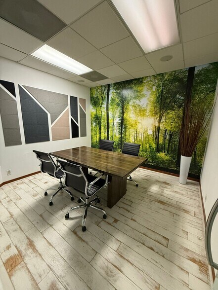 More Photos Of 306 Laurel Mountain Rd, Mammoth Lakes Office For Lease