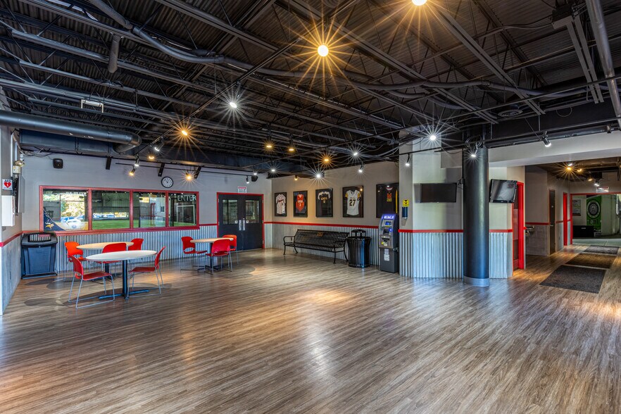 More Photos Of 22 Rich Hill Rd, Cheswick Sports And Entertainment For Sale