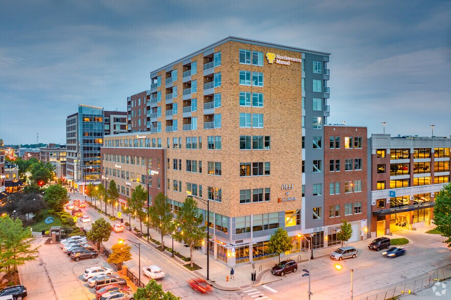 Primary Photo Of 301 N Neil St, Champaign Office Residential For Lease