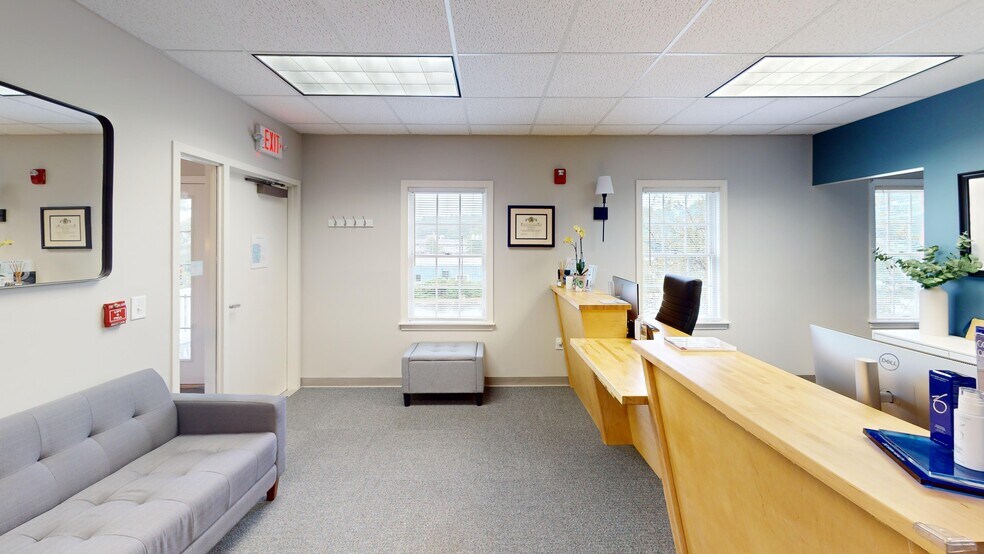 Primary Photo Of 875 Greenland Rd, Portsmouth Medical For Lease