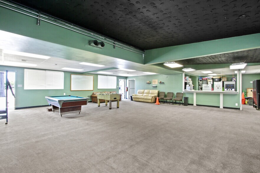 More Photos Of 6575 Crescent Ave, Buena Park Schools For Lease