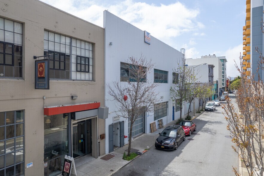 More Photos Of 363 Clementina St, San Francisco Showroom For Sale