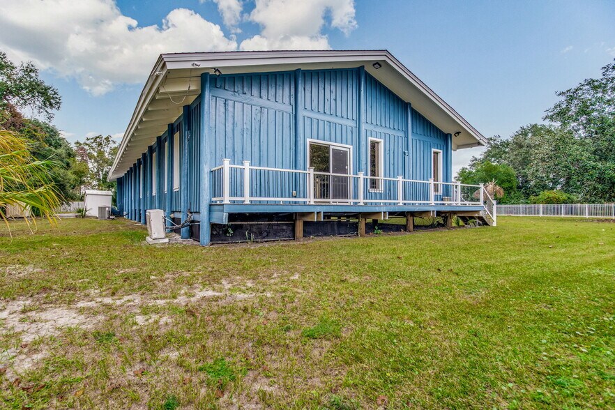 More Photos Of 725 S J St, Pensacola Office Residential For Sale