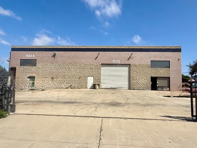 More Photos Of 1533 Wilson Ave, National City Manufacturing For Lease