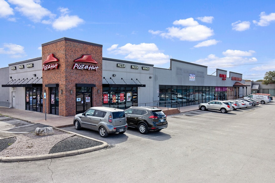 Primary Photo Of 400-900 Bugg Ln, San Marcos Unknown For Lease