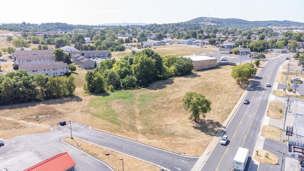 More Photos Of tbd South Main Street, Broadway Land For Sale