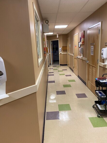 More Photos Of 105 Manheim Ave, Bridgeton Medical For Lease