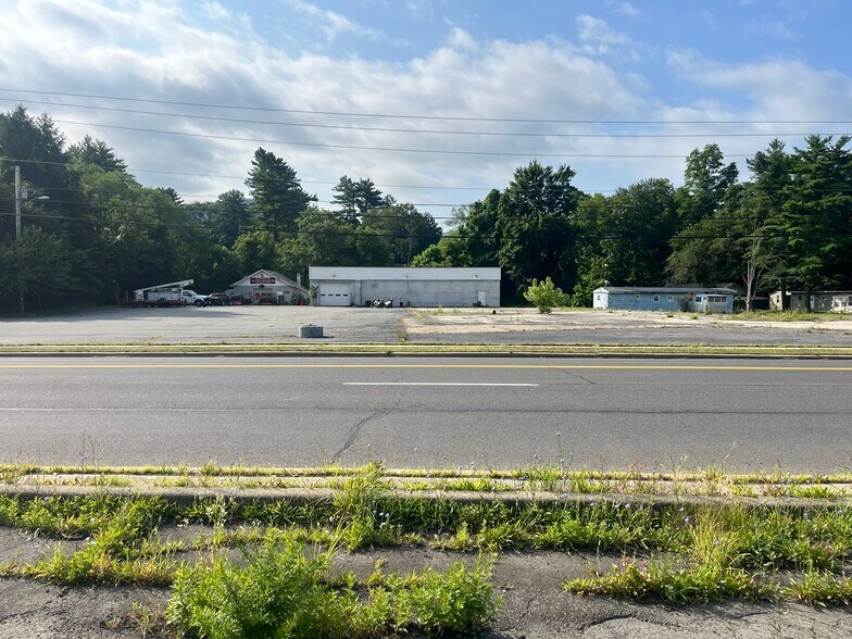More Photos Of 188 S Main St, Ellenville General Retail For Sale