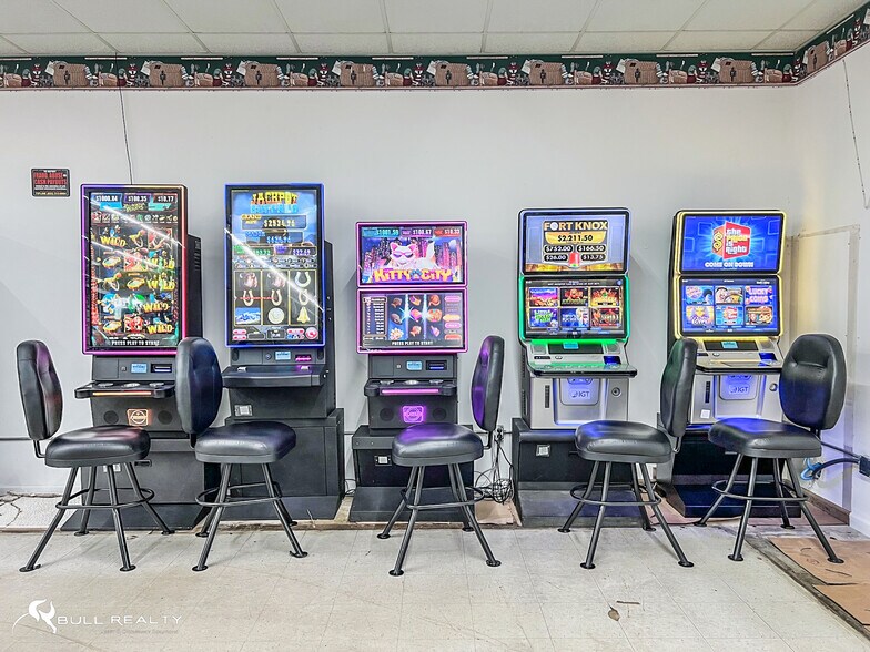 More Photos Of 104 Hancock St, Fort Gaines General Retail For Sale