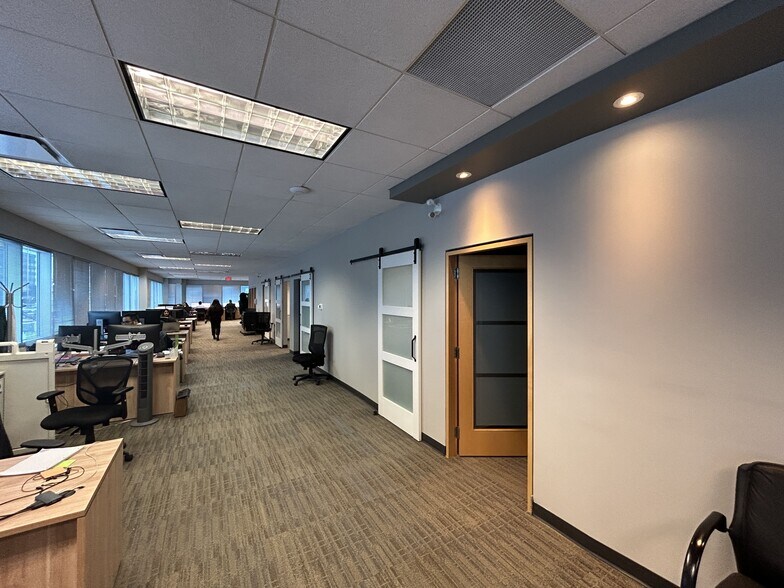 More Photos Of 4628-4640 Calgary Trl NW, Edmonton Storefront For Lease