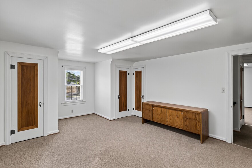 More Photos Of 1010 Harrison Ave, Harrison Office For Sale