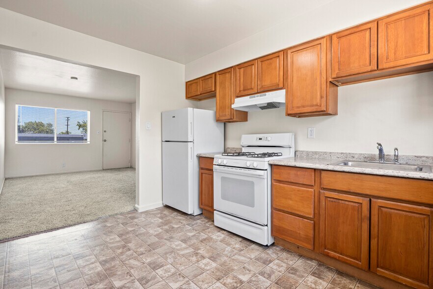 More Photos Of 24586-24598 Sybil Ave, Hayward Apartments For Sale