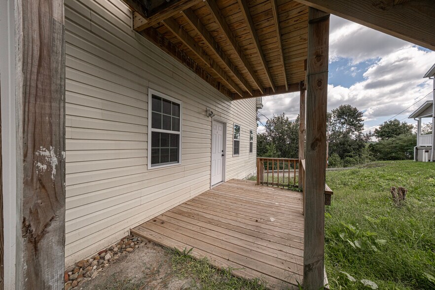 More Photos Of 1116 Oneil Blvd, McKeesport Multifamily For Sale