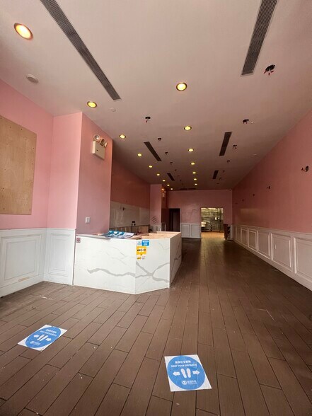 More Photos Of 40-57 College Point Blvd, Flushing Multifamily For Sale