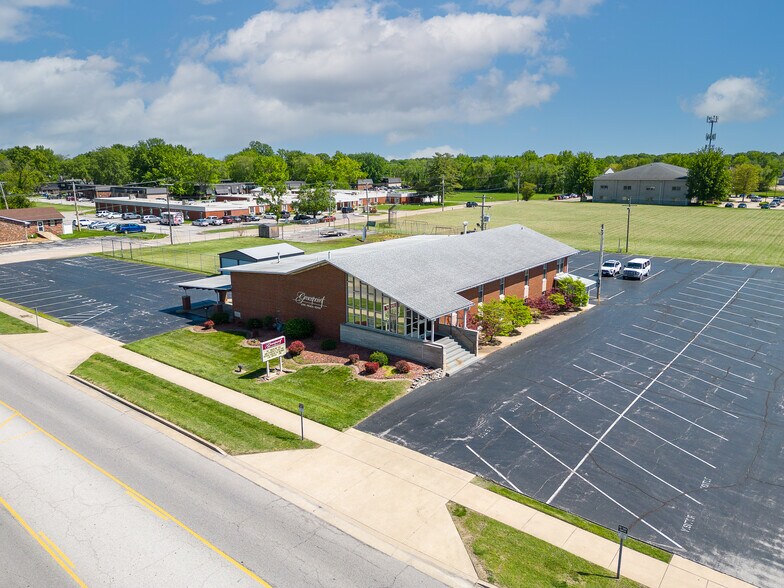 More Photos Of 2450 Pontoon Rd, Granite City Religious Facility For Sale